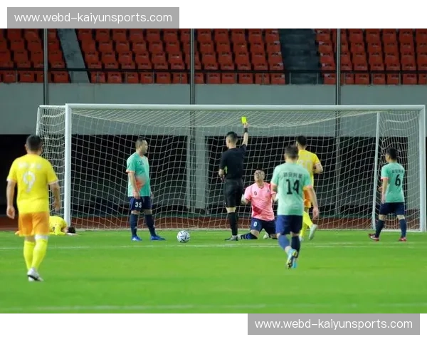 激情四溢的足球赛事战报——尽享顶级赛事的震撼体验